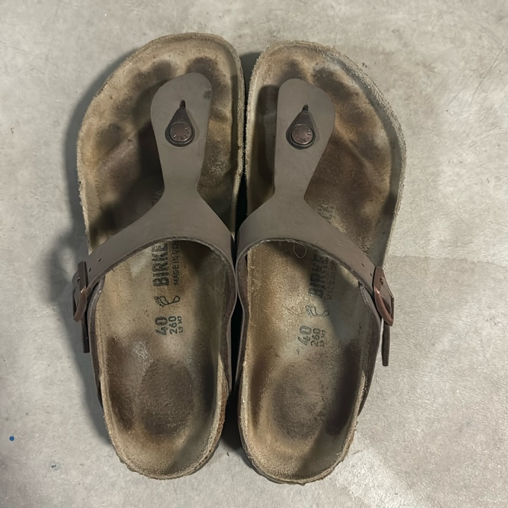 Gizah Birkenstocks